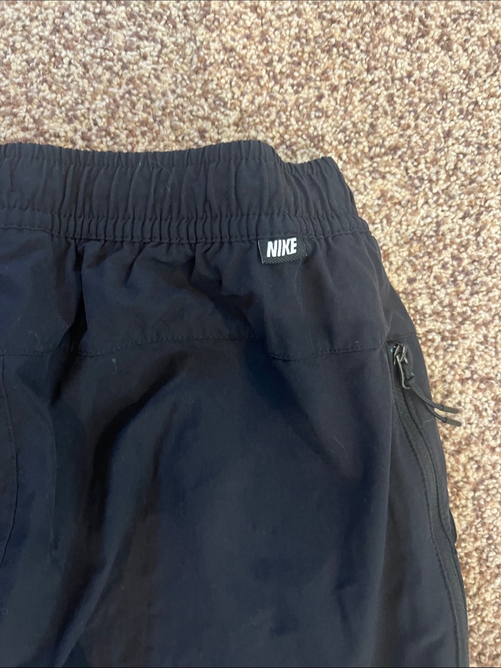 Nike Black Men’s Jogger Pants with Drawstring 30 inch inseam - Picture 6 of 7